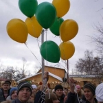 После награждения победители запустили в небо воздушные шары
