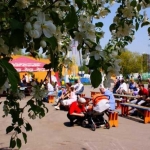 Перед нижегородцами выступили лучшие вокальные и танцевальные коллективы района